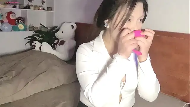 xiner-6666 online show from October 24, 2025, 2:08 am