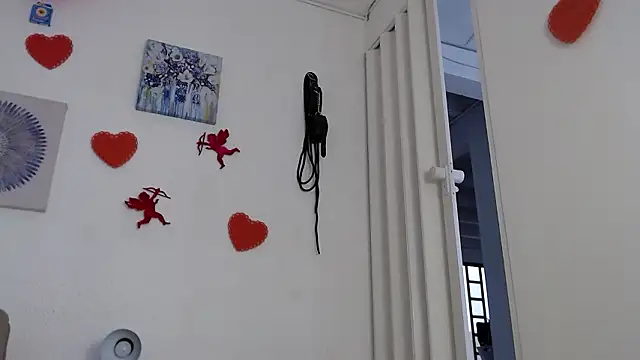 Snapshot of CarolineAikos chatting on February 19, 2026, 12:12 pm CarolineAikos online show from February 19, 2026, 12:12 pm