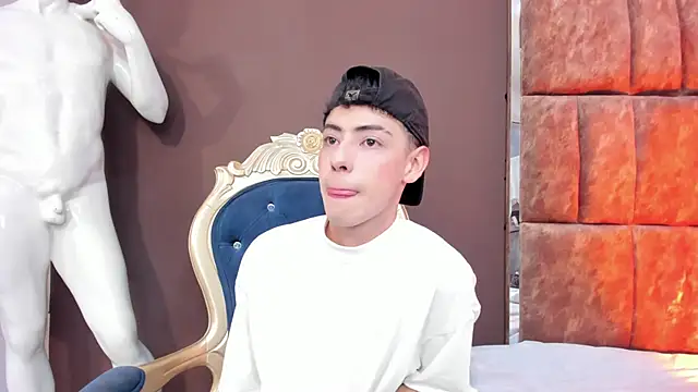 Sebastian Reed online show from January 11, 2026, 11:54 pm