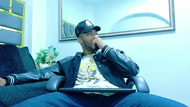 Neytanmalcon online show from November 29, 2025, 8:34 pm