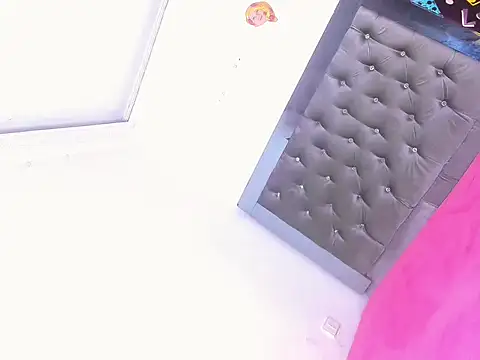 shopy horny online show from December 14, 2025, 8:41 am