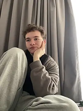 danielxfun online show from April 22, 2026, 1:34 pm