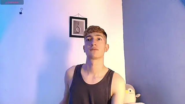 Erick Taylor3 online show from June 11, 2026, 8:07 pm