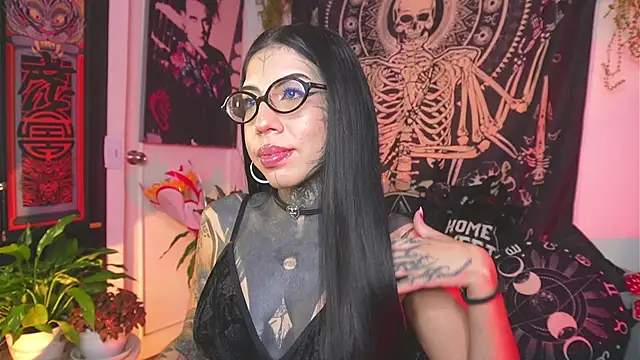 Snapshot of Dalia_Vorhees chatting on June 10, 2026, 1:39 am Dalia Vorhees online show from June 10, 2026, 1:39 am