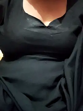 Pyaar Ki Pooja online show from November 4, 2025, 11:59 pm