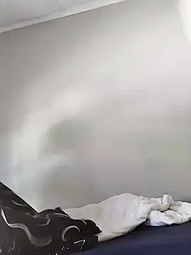 Snapshot of IndianLara chatting on March 19, 2026, 9:13 am IndianLara online show from March 19, 2026, 9:13 am