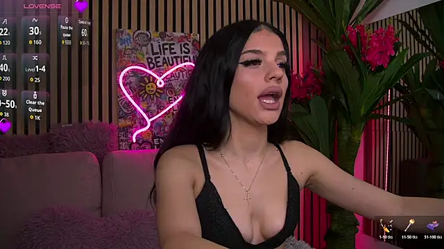 MirunaHaze online show from March 7, 2026, 5:15 am