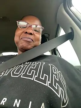 Snapshot of SweetCandy84 chatting on February 23, 2026, 4:15 pm SweetCandy84 online show from February 23, 2026, 4:15 pm