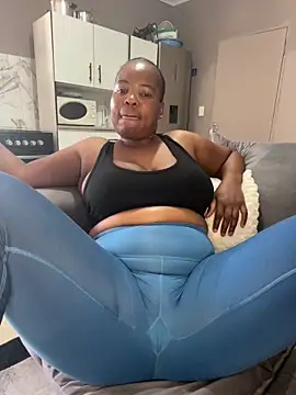 Snapshot of SweetCandy84 chatting on February 27, 2026, 11:54 am SweetCandy84 online show from February 27, 2026, 11:54 am