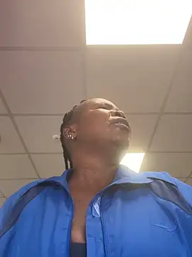 Snapshot of SweetCandy84 chatting on March 18, 2026, 9:34 am SweetCandy84 online show from March 18, 2026, 9:34 am