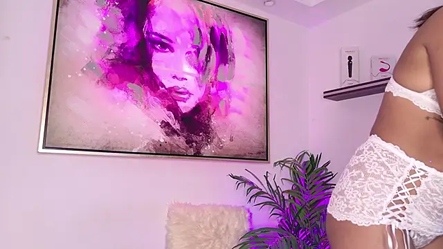 loana vegas online show from December 4, 2025, 4:27 pm