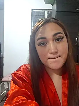 valilu rosse27 online show from February 4, 2026, 11:42 pm