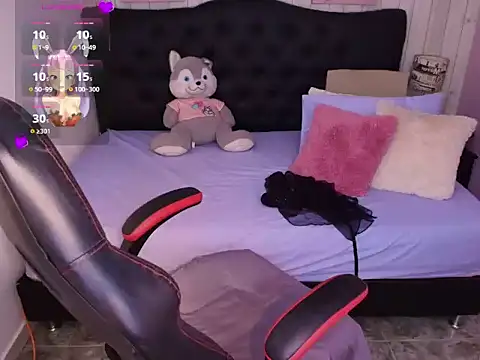  Rachel Jones  online show from April 11, 2026, 7:45 am