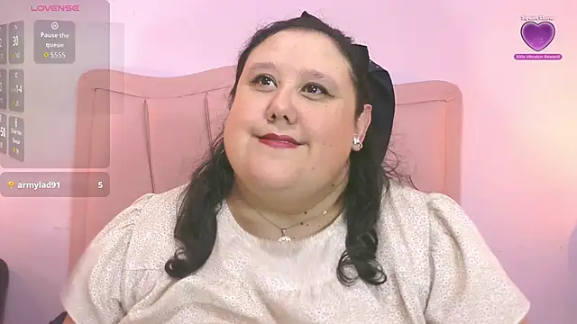 Snapshot of marianabbw30 chatting on November 11, 2025, 6:35 am marianabbw30 online show from November 11, 2025, 6:35 am