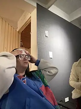 Kloe Novoa online show from January 16, 2026, 1:26 pm