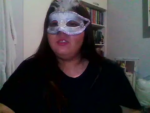 crazzyanne online show from November 18, 2025, 2:28 am