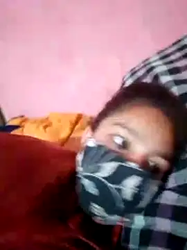 Snapshot of Poonam12A chatting on March 26, 2026, 10:04 pm Poonam12A online show from March 26, 2026, 10:04 pm