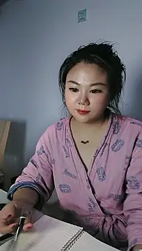 doudou101 online show from October 28, 2025, 3:47 pm