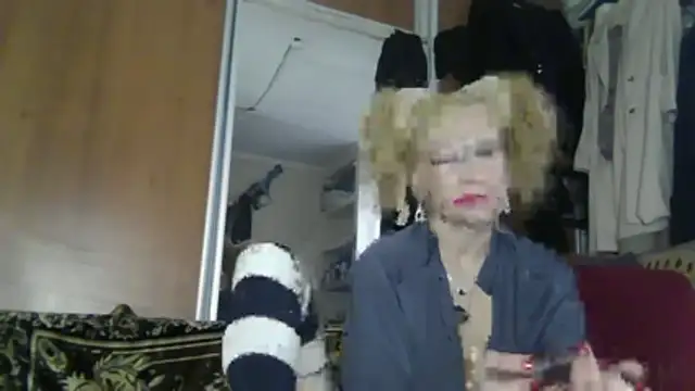 Snapshot of LilaniLoverx chatting on February 7, 2026, 11:14 am LilaniLoverx online show from February 7, 2026, 11:14 am