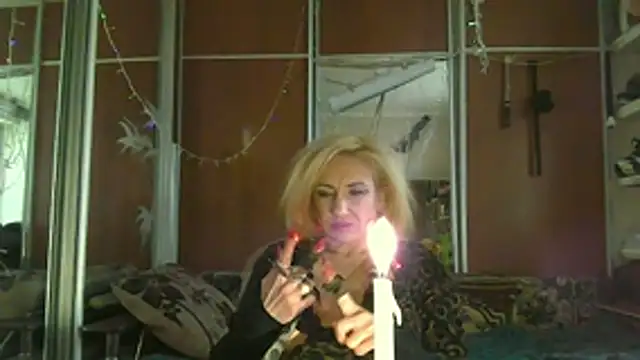 Snapshot of LilaniLoverx chatting on February 15, 2026, 7:05 am LilaniLoverx online show from February 15, 2026, 7:05 am