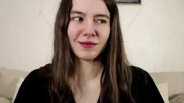 Snapshot of Petalwren chatting on February 15, 2026, 11:41 am Petalwren online show from February 15, 2026, 11:41 am