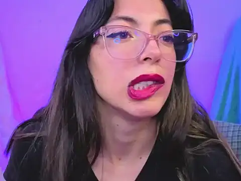 zylla storn online show from February 8, 2026, 8:18 am