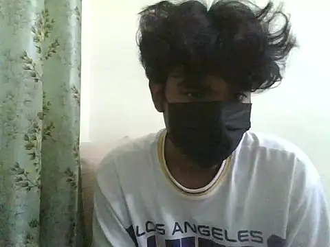 Snapshot of kriZ08 chatting on May 21, 2026, 10:11 am kriZ08 online show from May 21, 2026, 10:11 am