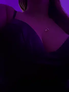 GiaStonne online show from March 14, 2026, 5:02 am