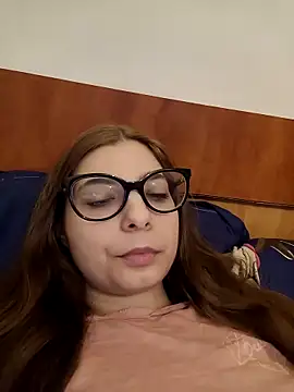 Snapshot of sweetbabygirlforyou chatting on April 17, 2026, 11:24 am sweetbabygirlforyou online show from April 17, 2026, 11:24 am