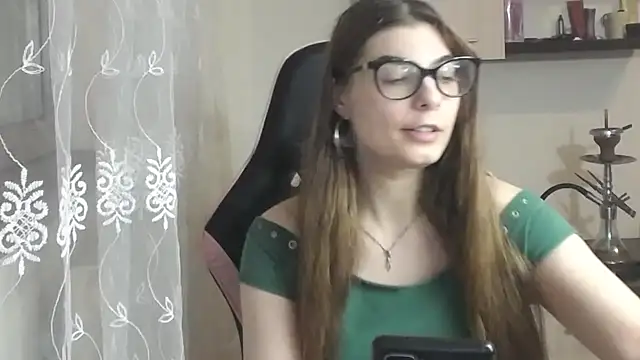 Snapshot of sweetbabygirlforyou chatting on July 16, 2026, 11:33 pm sweetbabygirlforyou online show from July 16, 2026, 11:33 pm