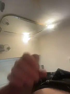 slimshadypt2 online show from December 15, 2025, 6:28 am