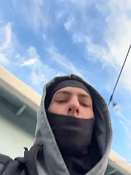 slimshadypt2 online show from January 18, 2026, 12:47 am