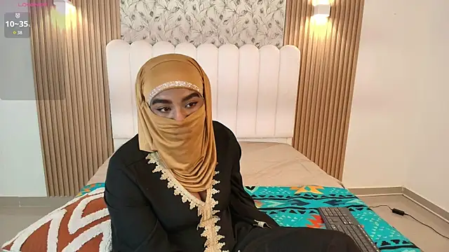 Lina arabiann online show from December 1, 2025, 12:32 pm