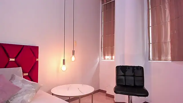 KeimyWilde online show from February 4, 2026, 6:36 pm