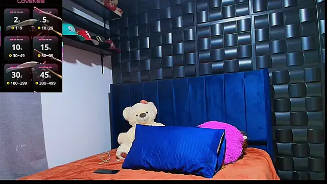 Kesha rosse  online show from November 1, 2025, 12:45 am