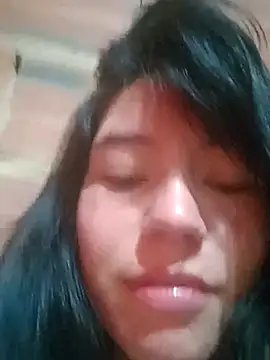 Angeline Thompson online show from November 12, 2025, 8:48 am