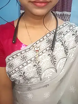 cute mahi07 online show from December 13, 2025, 7:53 pm