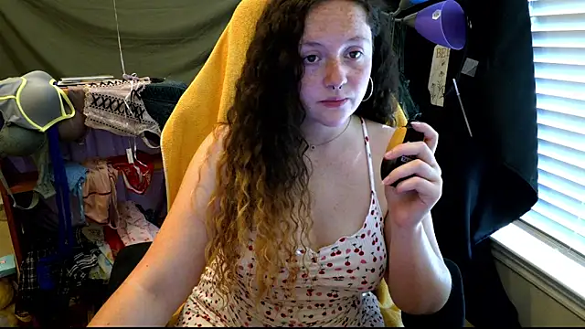 sugasunny04 online show from February 23, 2026, 8:06 pm