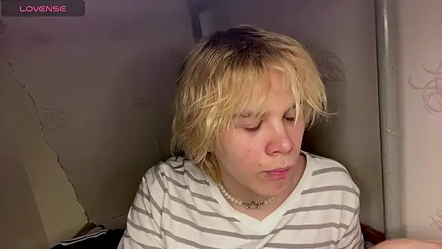 nikolasbucks online show from February 16, 2026, 8:49 pm