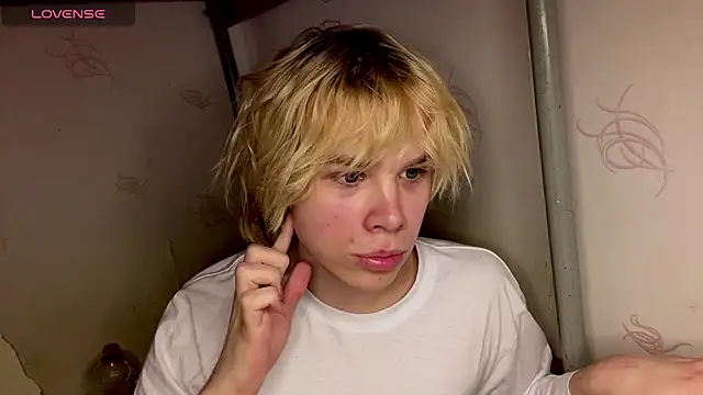 nikolasbucks online show from February 17, 2026, 8:37 pm