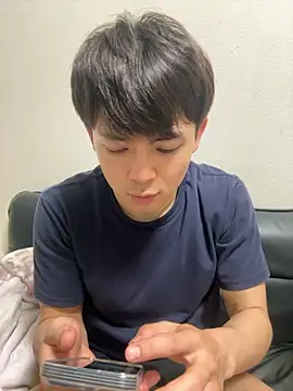 Snapshot of miyabi_yabi chatting on May 8, 2026, 1:49 pm miyabi yabi online show from May 8, 2026, 1:49 pm