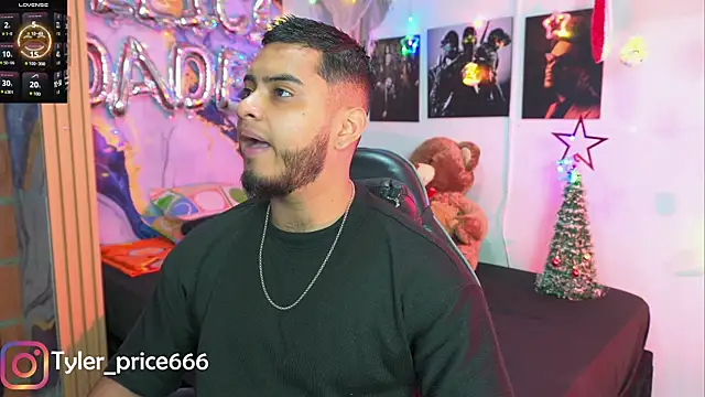 Snapshot of Tiler_wolker chatting on December 20, 2025, 4:41 am Tiler wolker online show from December 20, 2025, 4:41 am