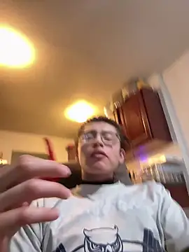 alexismar28 online show from February 2, 2026, 10:41 pm