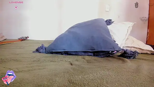 Snapshot of ghostwomaan chatting on May 26, 2026, 1:29 pm ghostwomaan online show from May 26, 2026, 1:29 pm