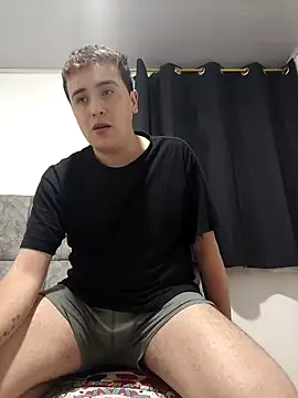 Snapshot of Sam_Rush chatting on December 2, 2025, 7:57 am Sam Rush online show from December 2, 2025, 7:57 am