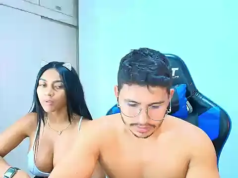 sophia and alex online show from October 30, 2025, 9:04 pm