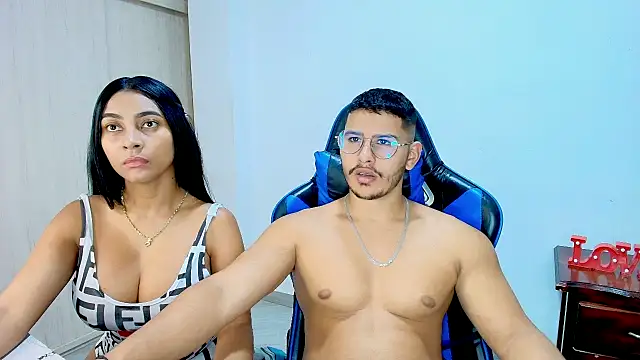 sophia and alex online show from December 20, 2025, 10:50 pm