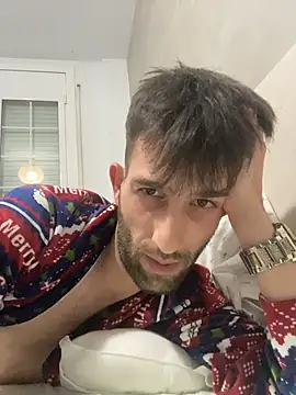 Snapshot of Dondeloquieras4 chatting on February 24, 2026, 12:52 am Dondeloquieras4 online show from February 24, 2026, 12:52 am