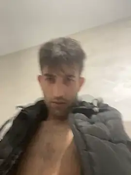 Snapshot of Dondeloquieras4 chatting on March 21, 2026, 1:21 am Dondeloquieras4 online show from March 21, 2026, 1:21 am