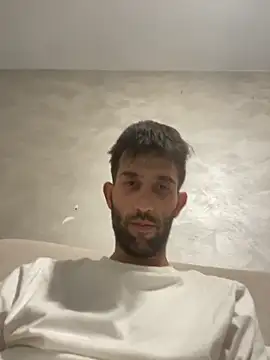 Snapshot of Dondeloquieras4 chatting on April 2, 2026, 1:14 am Dondeloquieras4 online show from April 2, 2026, 1:14 am